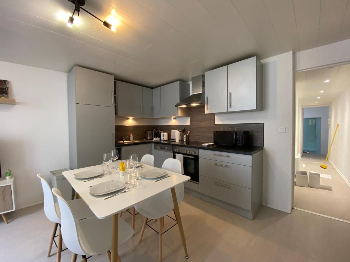 Les Cosy De Nancy - Mister Charles Sous Les Toits, Place Du Marche 4* Экстерьер фото